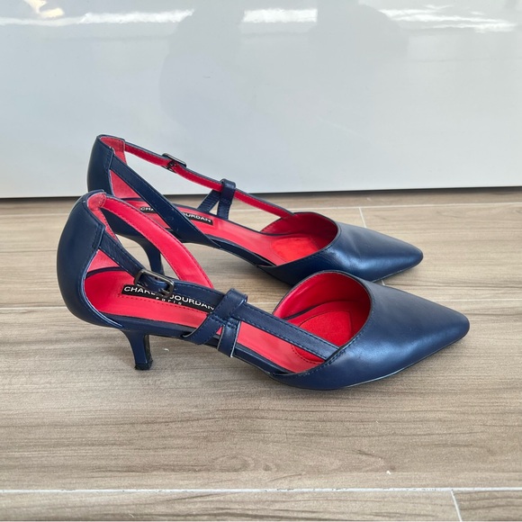 Charles Jourdan Paris | Kitten Heels - Picture 2 of 6